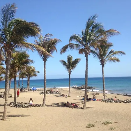 Villa Puerto Del Carmen Sleeps 7 With Air Con Puerto del Carmen (Lanzarote)